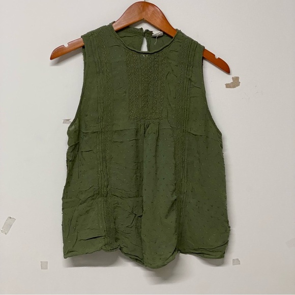 Gap Victorian Lace Desert Cactus Green Short Sleeve Tee Shirt - Picture 1 of 5